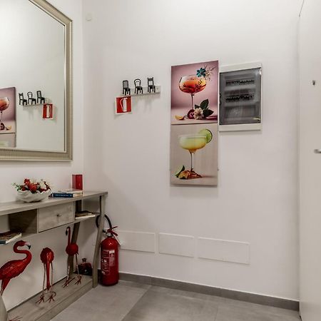 White Living R-Home Roma Eksteriør bilde